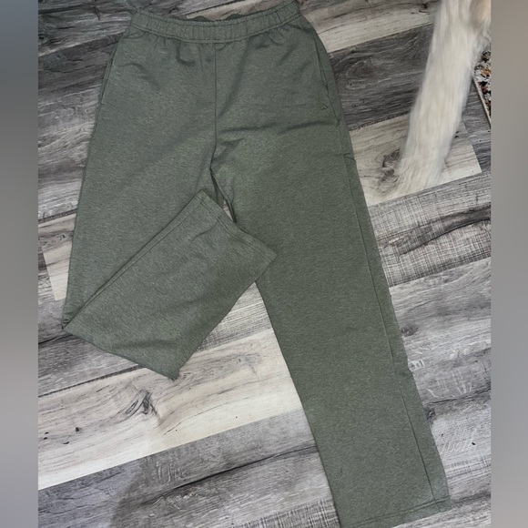 Vitality studio trouser MATCHA MARL - Picture 3 of 3